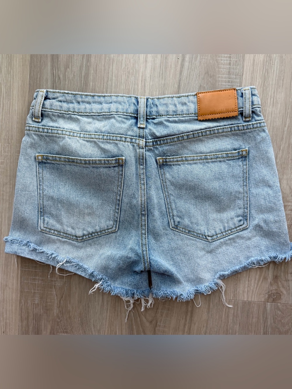 Avec Les Files- Light Blue Distressed Denim Shorts - Size 27